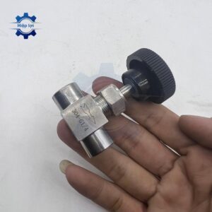 van kim inox chinh luu luong
