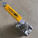 van bi inox 3 than gat tay han