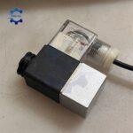 van xa khi dien tu 2v2 - 220v